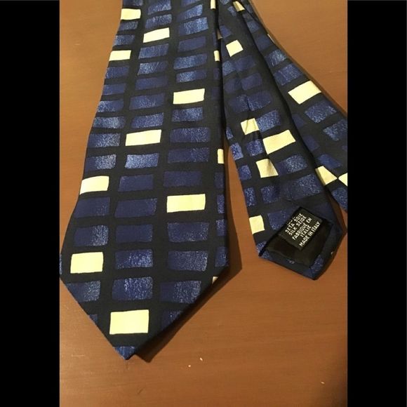 Hugo Boss Other - Hugo Boss Mens Silk Tie, Blue and Tan on Black Geometric